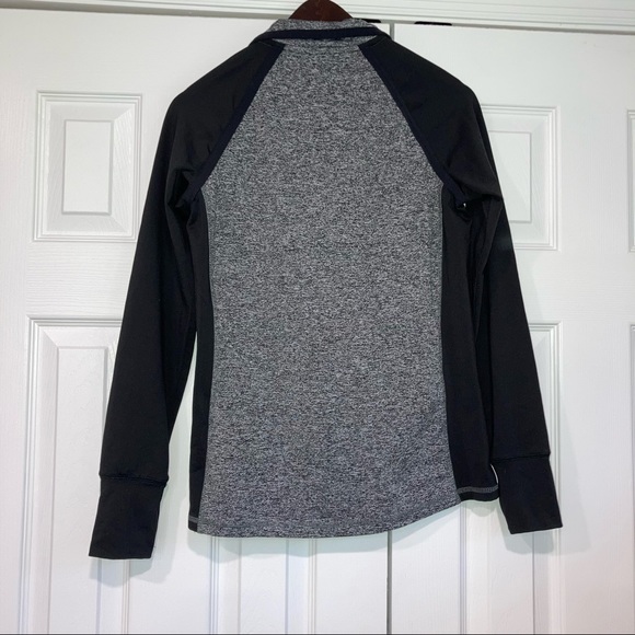 Universal Studios Black & Gray Long Sleeve 1/4 Zip Small Sweater - Picture 5 of 12